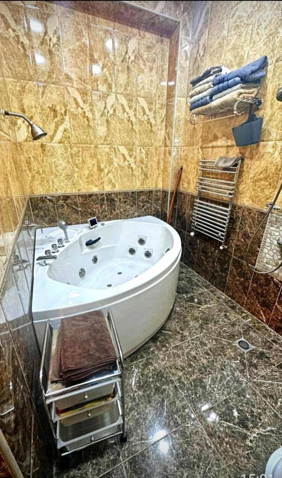 Apartamento Gio Batumi Exterior foto